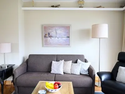 Wohnzimmer Fernsicht 13D, Whg. 6