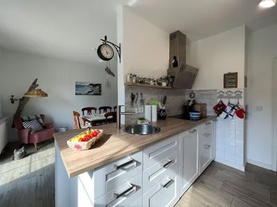 Küche / Küchenzeile Familienhaus Sonne - mit Gartengrundstück