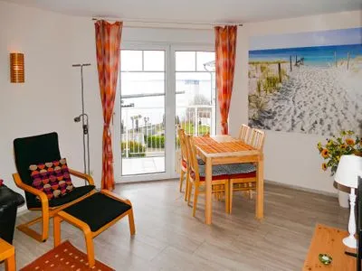 Wohnzimmer Ferienappartement Fraenzi - mit herrlichem Meerblick