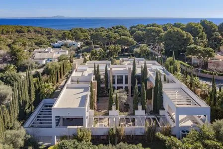 Hauptansicht Villa Christa