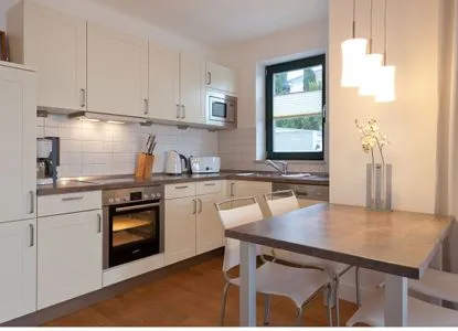 Küche / Küchenzeile Villa Friede-Marie, App. Hannah - mit Terrasse und Ostseeblick