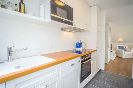 Küche / Küchenzeile Sommersonne