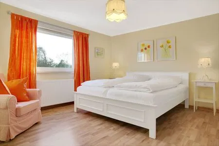 Schlafzimmer 1 Haus Marie