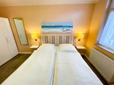  Ladies Seaside, Uns Strandhus