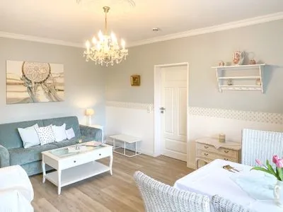 Wohnzimmer Haus Midsommer App. 7 - Moderne Ferienwohnung mit Balkon