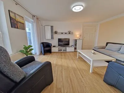 Wohnzimmer Ferienwohnung Ostseeheim - 1. Reihe mit Meerblick