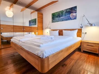 Schlafzimmer Ferienwohnung  Lorenz - mit herrlichem Meerblick
