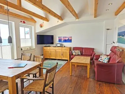 Wohnzimmer Ferienwohnung  Lorenz - mit herrlichem Meerblick