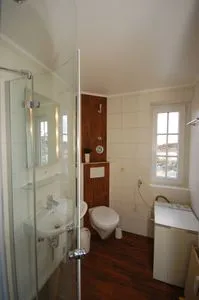 Badezimmer Lister Tor 01