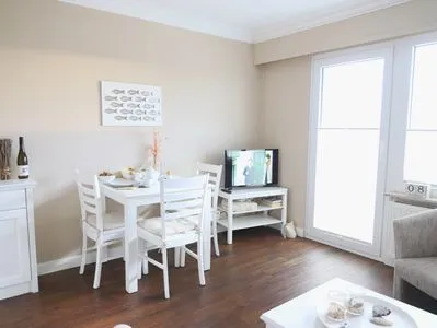 Wohnzimmer Kjeirstr. 19-21, Whg. 101