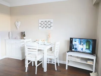 Wohnzimmer Kjeirstr. 19-21, Whg. 101