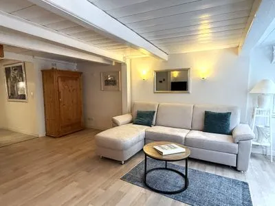 Wohnzimmer Ferienwohnung Kapitänswohnung