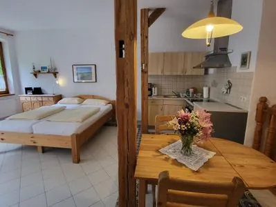 Schlafzimmer Pension Schmelzer Wohnung 15