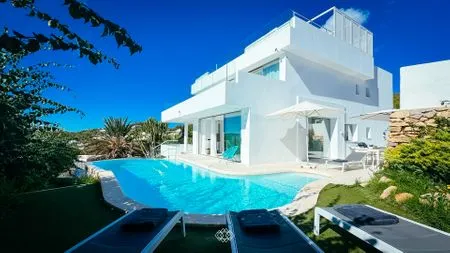  Villa White X