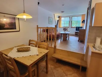 Wohnzimmer Pension Schmelzer Wohnung 28