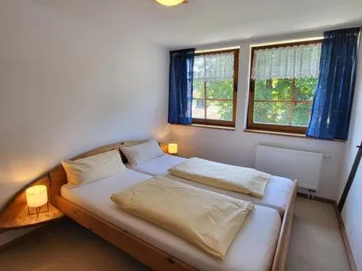 Schlafzimmer Pension Schmelzer Wohnung 28