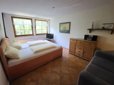 Schlafzimmer Pension Schmelzer Wohnung 6