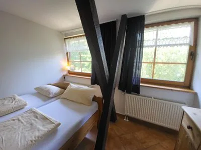 Schlafzimmer Pension Schmelzer Wohnung 8