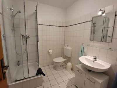 Badezimmer Pension Schmelzer Wohnung 9