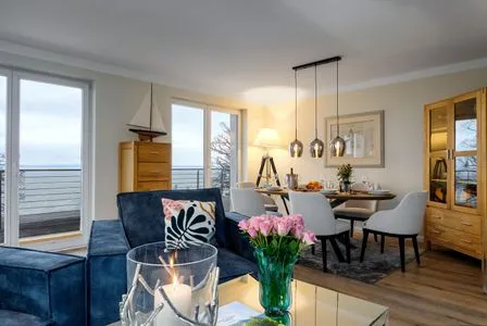 Wohnzimmer FeWo Seeadler - Sauna, Meerblick, Dachgeschoss