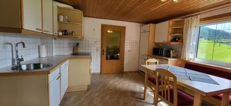 Küche mit Essbereich Fischbacher App. 2 by Alpenidyll Apartments