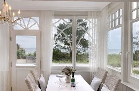 Meerblick Villa Hansa App. A1 - Ostseeappartement mit Panorama-Meerblick & direktem Strandzugang