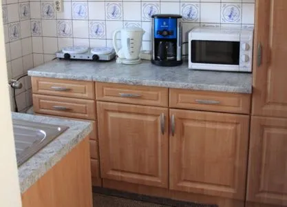 Küche / Küchenzeile Ferienwohnung Karger - ländlich gelegen im Ort Sagard