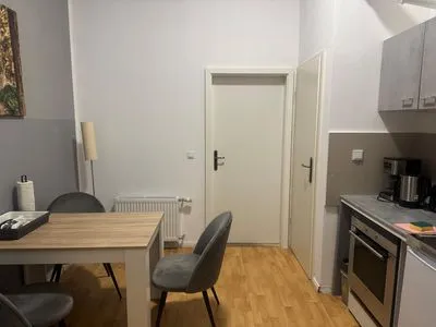 Küche / Küchenzeile Gemütliches Appartement "Gudrun" in Halle inklusive Parkplatz