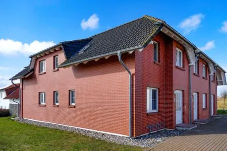 Fassade / Eingang Ferienwohnung Kranichglück - im Herzen der Halbinsel Jasmund