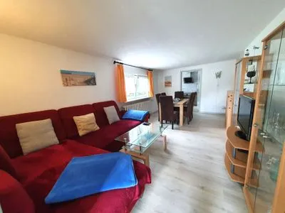 Wohnzimmer Ferienwohnung Sonnenschein - im Herzen der Halbinsel Jasmund