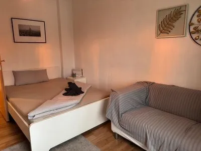 Schlafzimmer Gemütliches Appartement "Johanna" in Weißenfels mit 3 Schlafzimmern