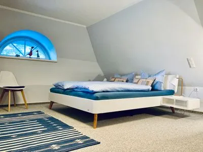 Schlafzimmer mit Doppelbett Achtern Diek Achtern Diek 12b - Wohnung 5