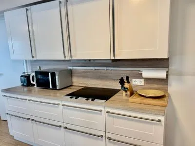 Küche / Küchenzeile FeWo Meeresglück in PRORA . 7.37