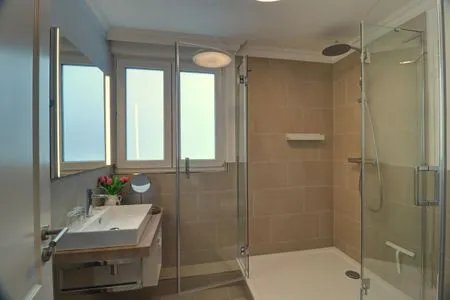 Badezimmer Villa Johanna  App.1 - mit zwei Balkonen & Garten - nur wenige Schritte vom Strand