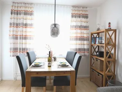 Wohnzimmer Theodor-Heuss-Str. 16, Whg. 228