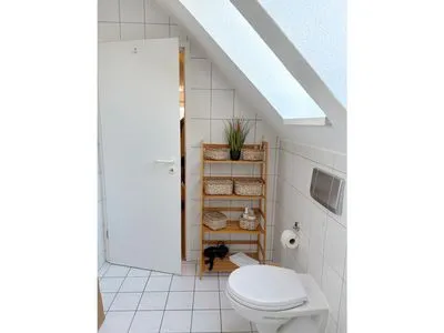 Badezimmer mit Toilette  Ferienwohnung Seepferdchen