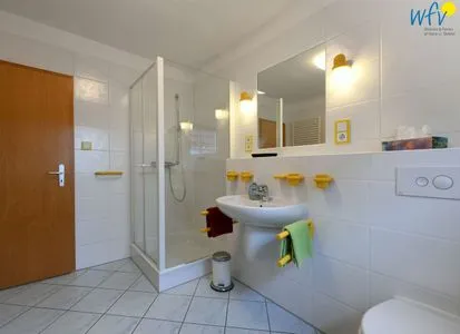 Badezimmer Kleine Pinkenburg Ferienwohnung Nord und Süd