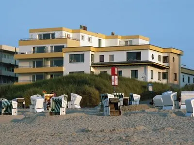 Nordwestansicht Dünenschlösschen Whg. 01