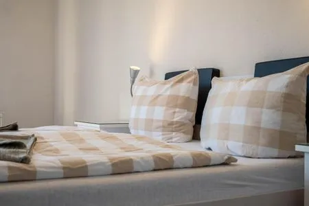 2. Schlafzimmer mit Doppelbett  Bahnhofstraße 10 - Wohnung 3