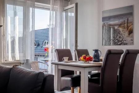 Essbereich mit Blick zum Balkon  Bahnhofstraße 10 - Wohnung 3