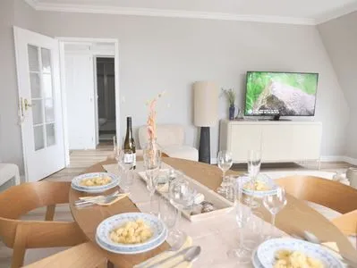 Wohnzimmer Elisabethstr. 2, Whg. 13