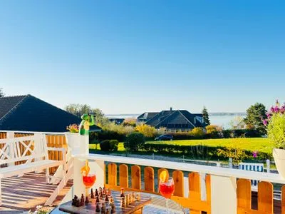 Gemütlicher Balkon mit Blick über die Förde bis nach Dänemark Nordkiek No. 8