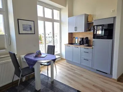 Küche / Küchenzeile Alter Reichshof, App. 307