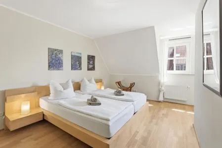 Schlafzimmer mit Doppelbett 1. OG  Kuttels Koje