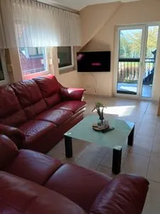  Ferienhaus direkt an See & Strand