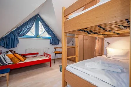 Schlafzimmer mit Doppelstockbett Ferienpark Freesenbruch Doppelhaushälfte 12 - Sommerlust