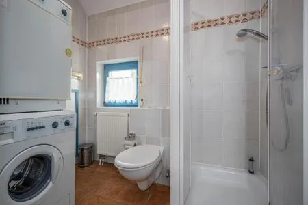 Bad mit Dusche, Waschmaschine und Trockner Ferienpark Freesenbruch Doppelhaushälfte 12 - Sommerlust