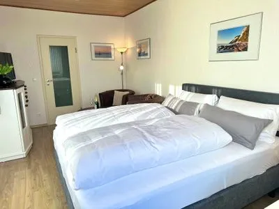 Bett Ferienhaus Seeblick in Sassnitz auf Rügen mit Terrasse