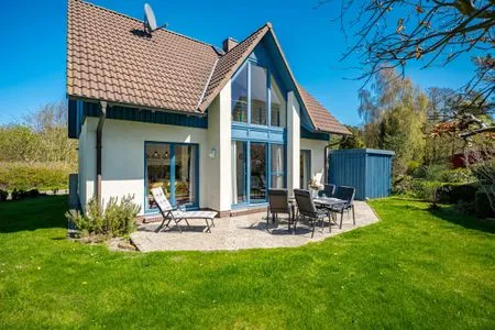 Blick auf das Haus und die Terrasse  Meeresrauschen 1