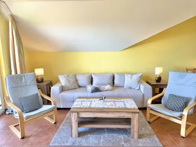 Wohnzimmer Ferienwohnung Sammy - Urlaub in ruhiger Lage mit Hund